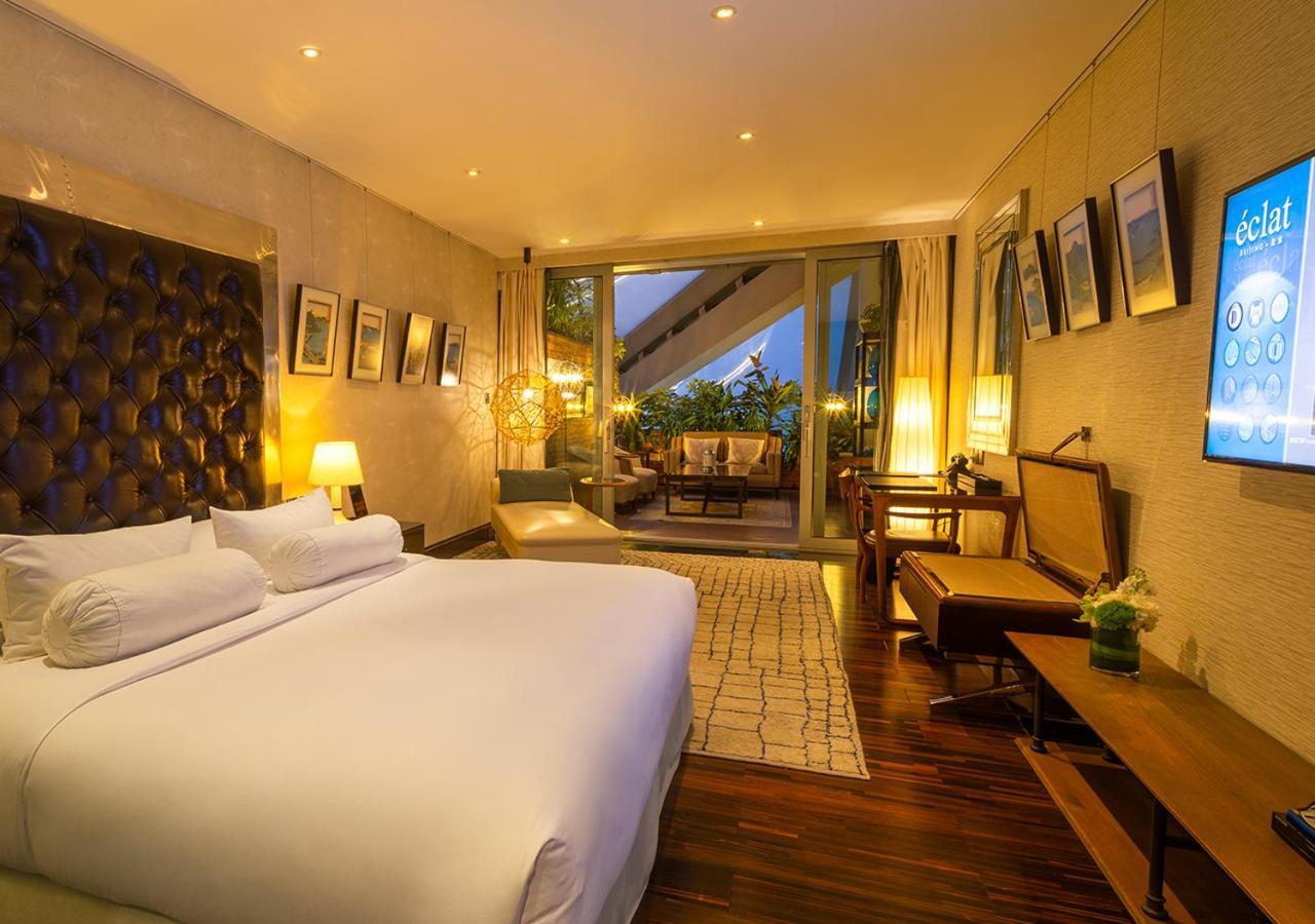 Eclat Hotel